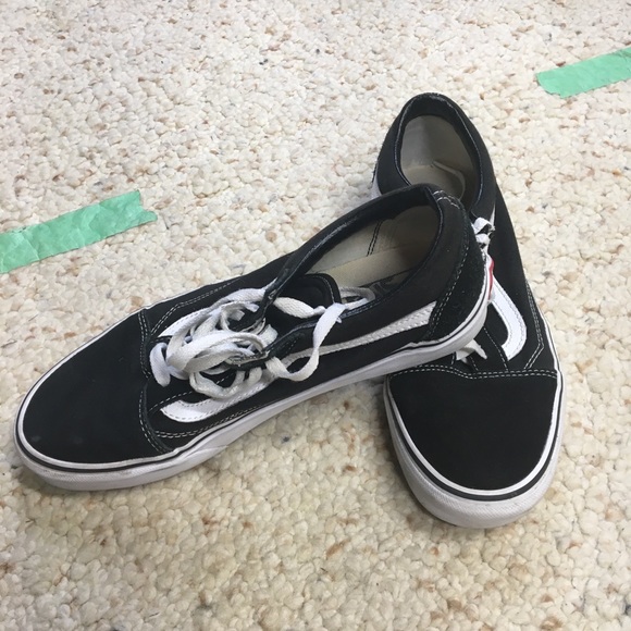 OLD SKOOL VANS - Picture 1 of 4